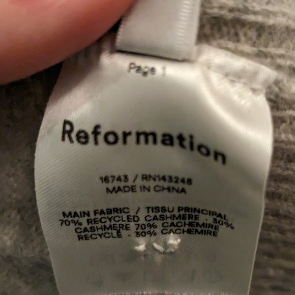 Reformation Oversized Recycled Cashmere Cardigan Sweater Women's Small - Picture 10 of 11